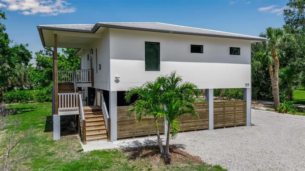 105 Shore Road Nokomis FL 34275