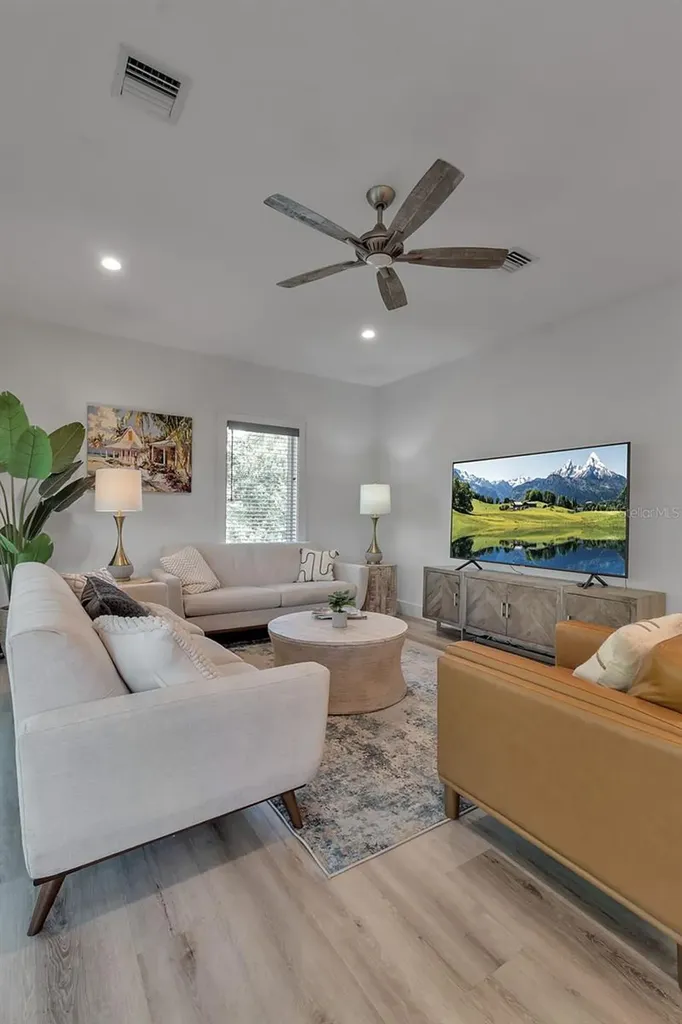 105 Shore Road Nokomis FL 34275