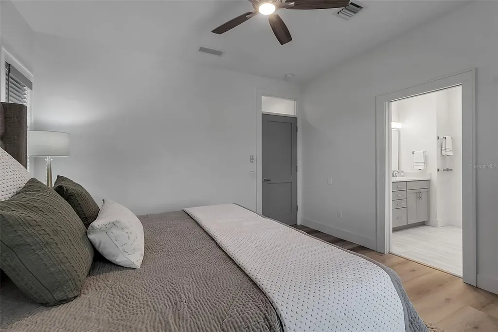 105 Shore Road Nokomis FL 34275