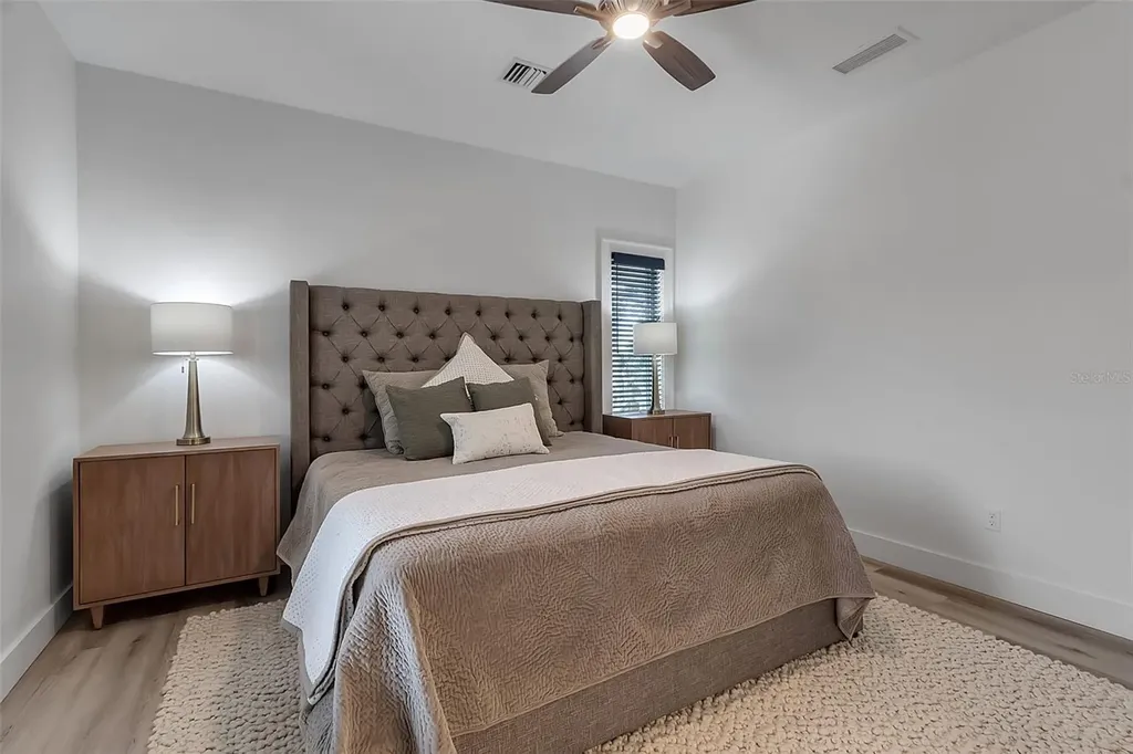 105 Shore Road Nokomis FL 34275