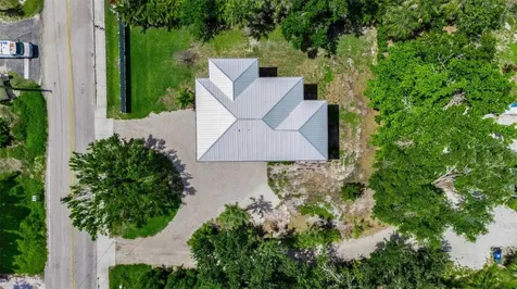 105 Shore Road Nokomis FL 34275