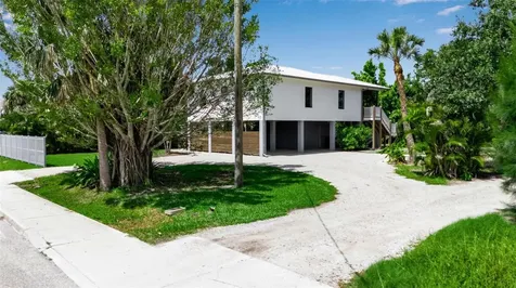 105 Shore Road Nokomis FL 34275