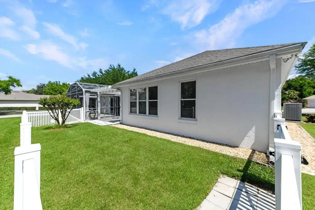 1901 Park Forest Boulevard Mount Dora FL 32757