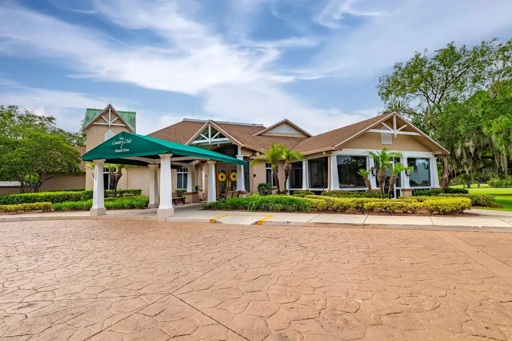 1901 Park Forest Boulevard Mount Dora FL 32757