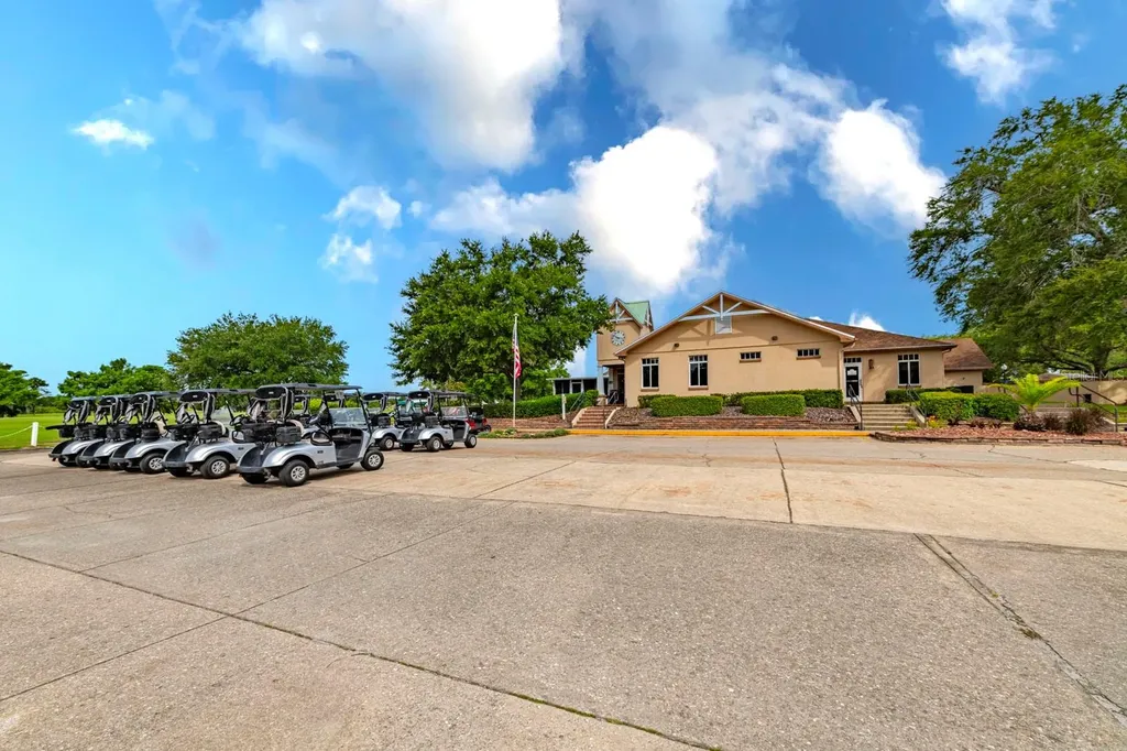 1901 Park Forest Boulevard Mount Dora FL 32757