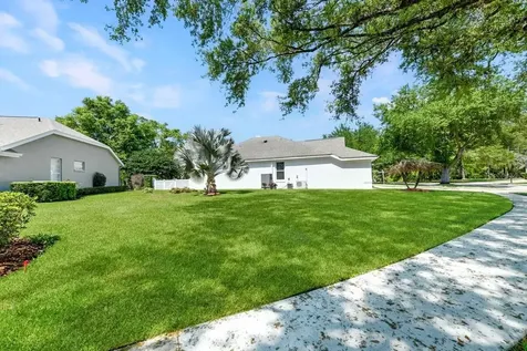1901 Park Forest Boulevard Mount Dora FL 32757