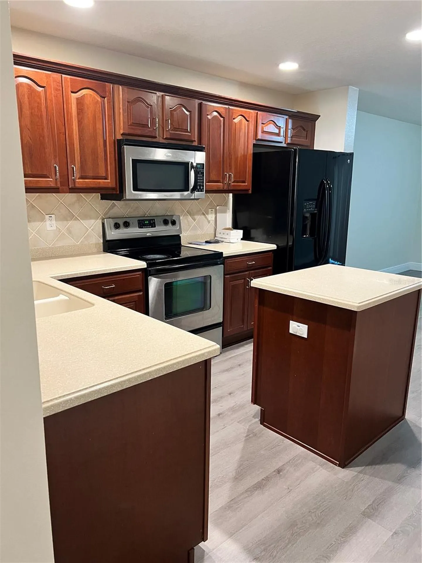 8112 Silent Creek Drive Tampa FL 33615