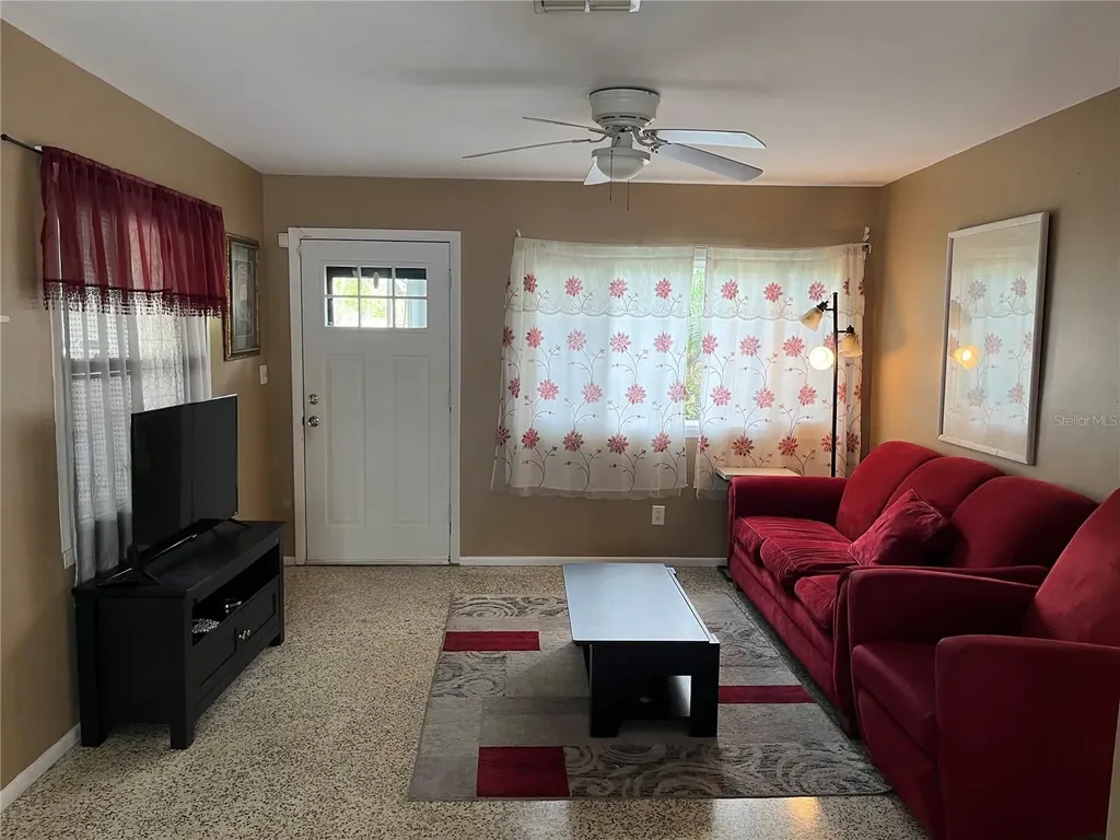 10627 105th Street Largo FL 33773