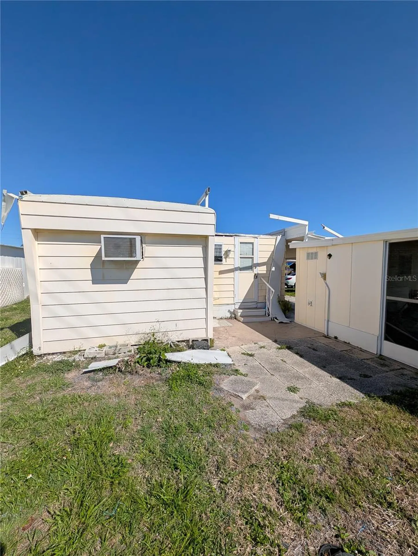 408 51st Avenue Drive W Bradenton FL 34207