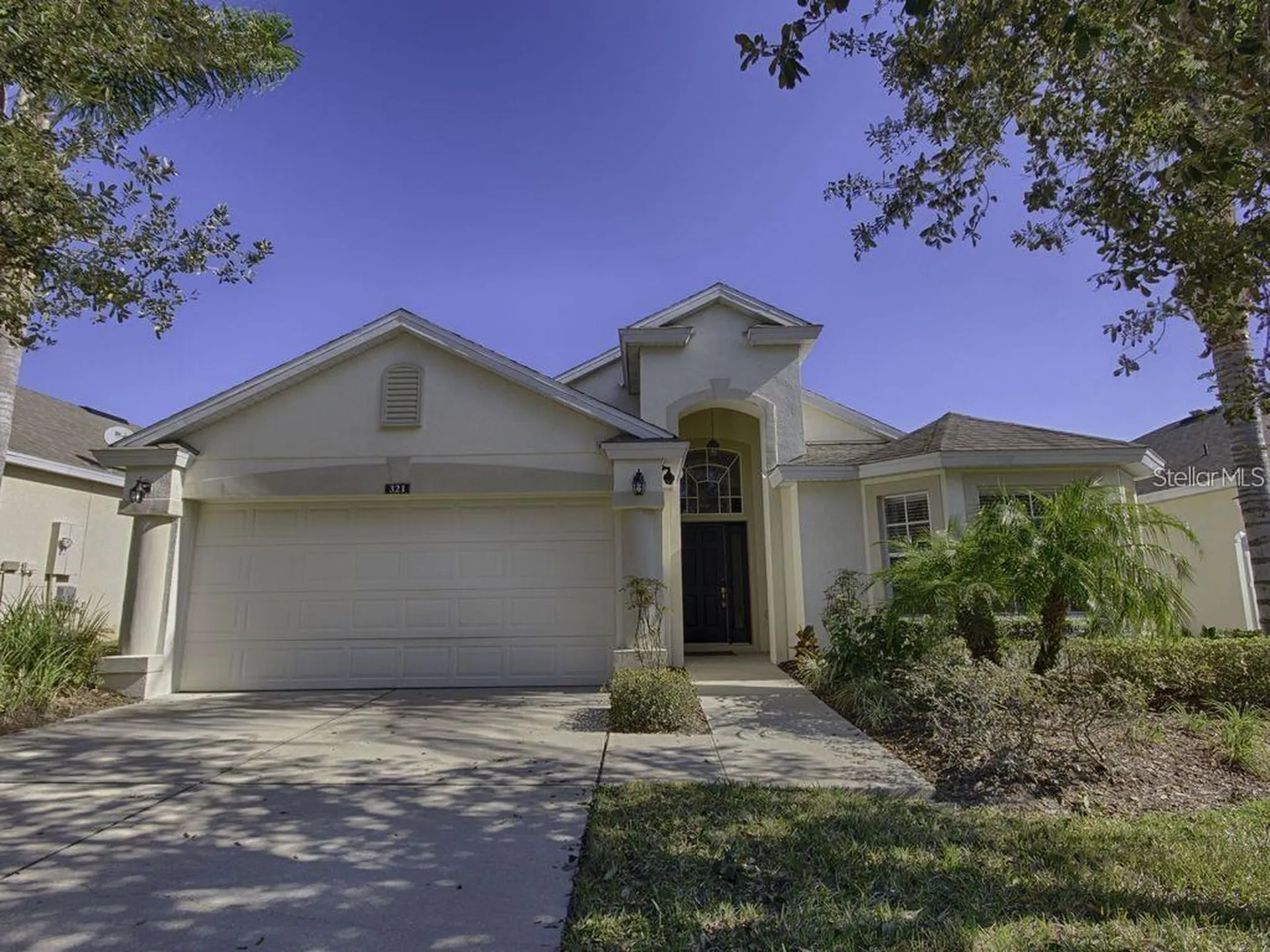 321 Henley Circle Davenport FL 33896