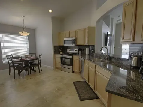 321 Henley Circle Davenport FL 33896