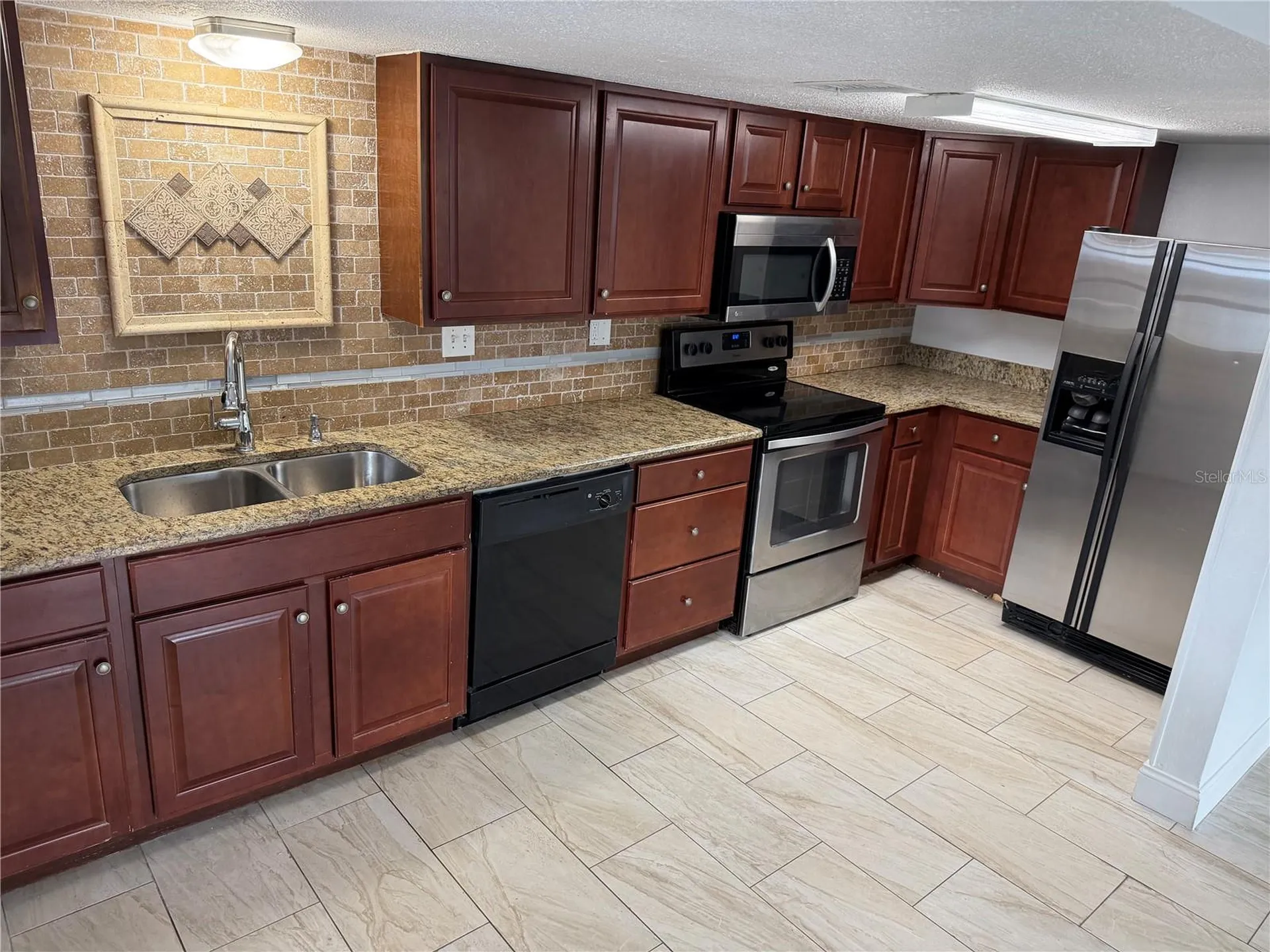 4235 Edgewater Drive Orlando FL 32804