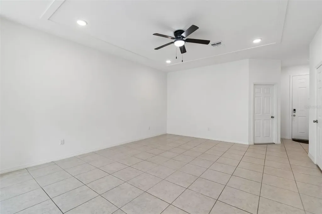 34214 Rogallo Lane Wesley Chapel FL 33545