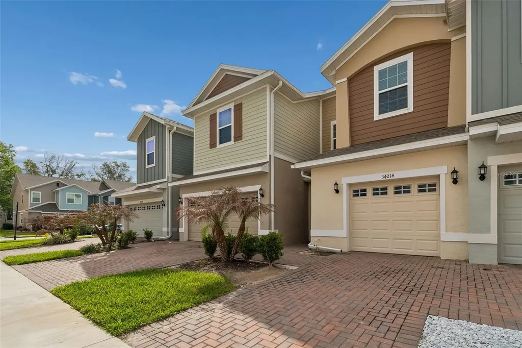 34214 Rogallo Lane Wesley Chapel FL 33545