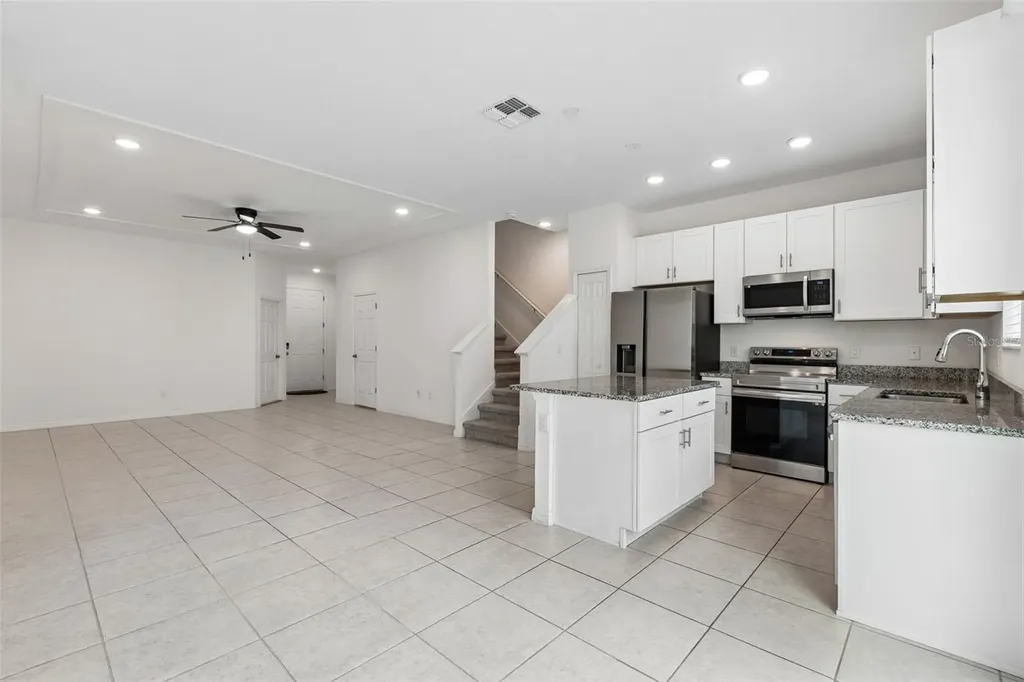 34214 Rogallo Lane Wesley Chapel FL 33545