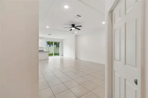 34214 Rogallo Lane Wesley Chapel FL 33545