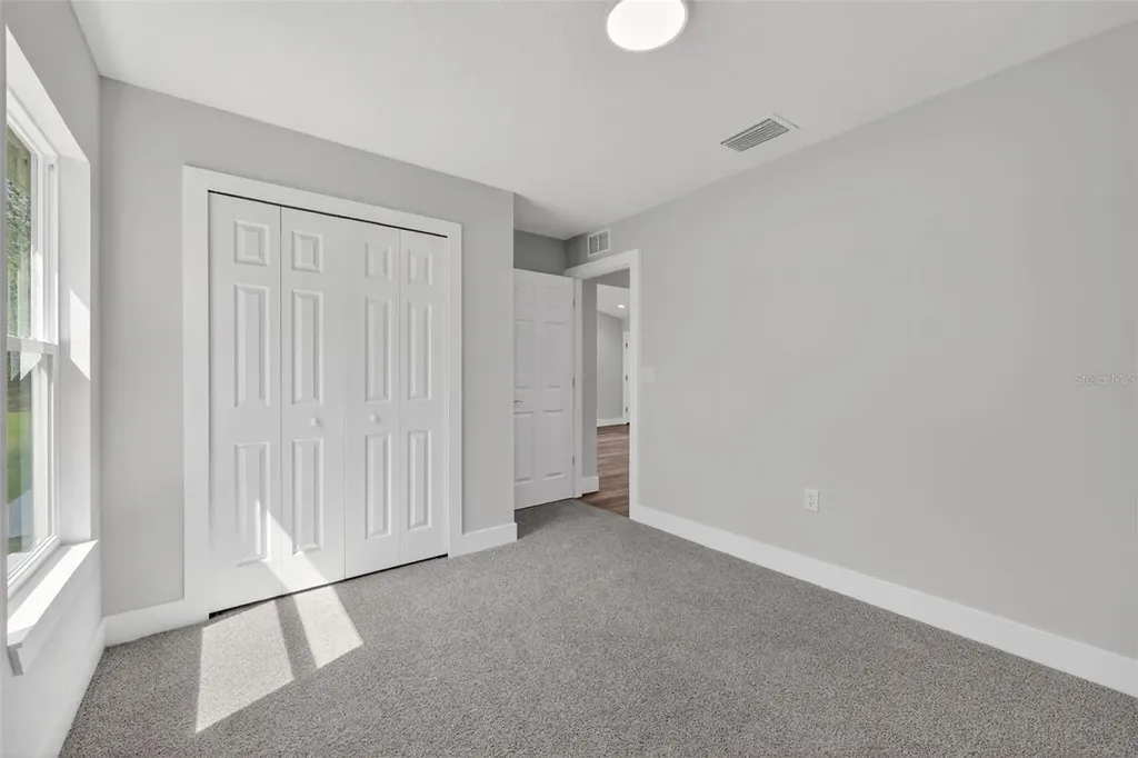 24277 NW Geranium Avenue Dunnellon FL 34431