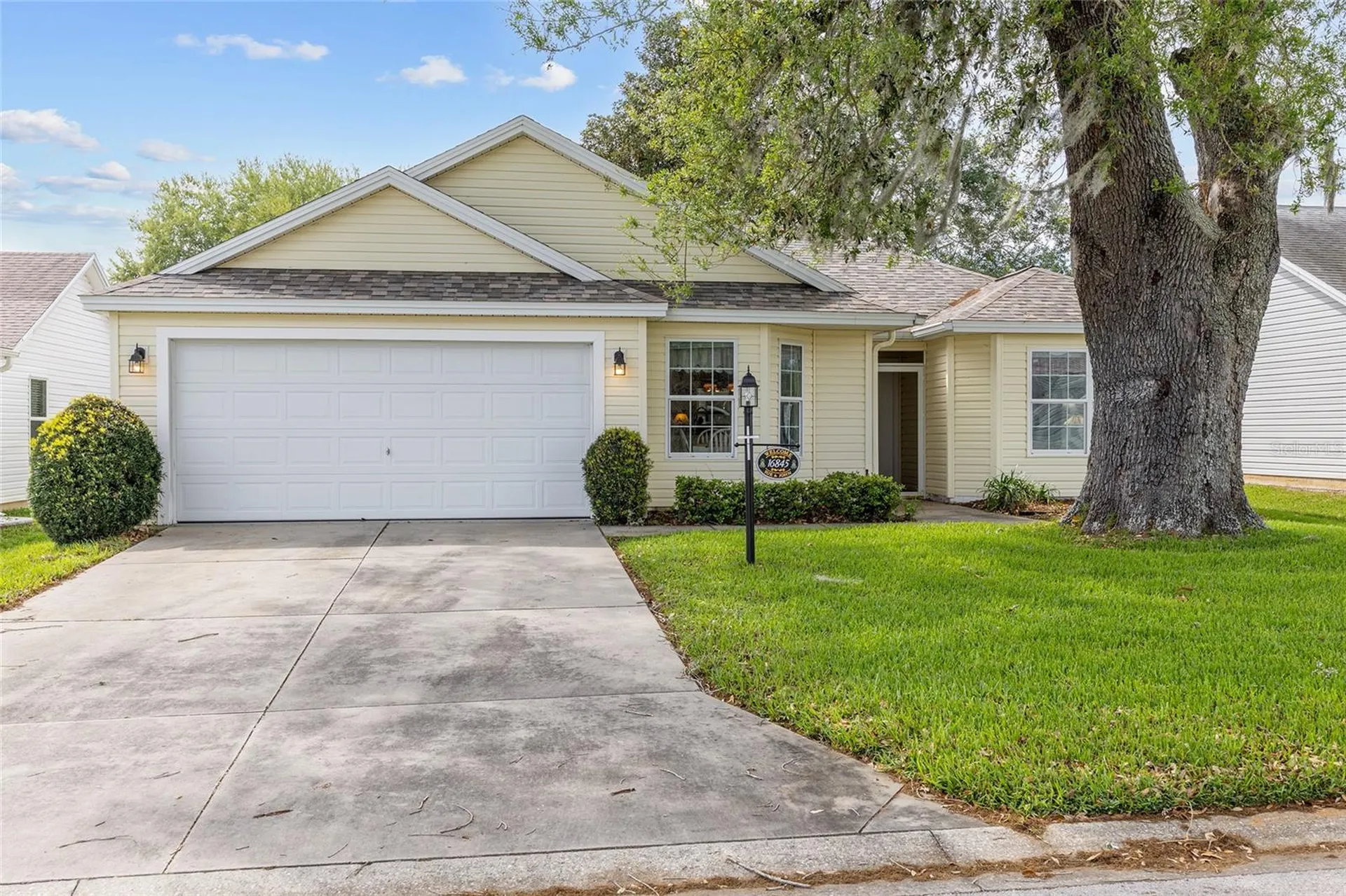 16845 SE 93rd Cuthbert Circle The Villages FL 32162