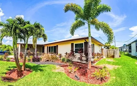 945 Chevy Chase Street Port Charlotte FL 33948