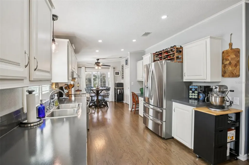 358 Lake Way Oldsmar FL 34677