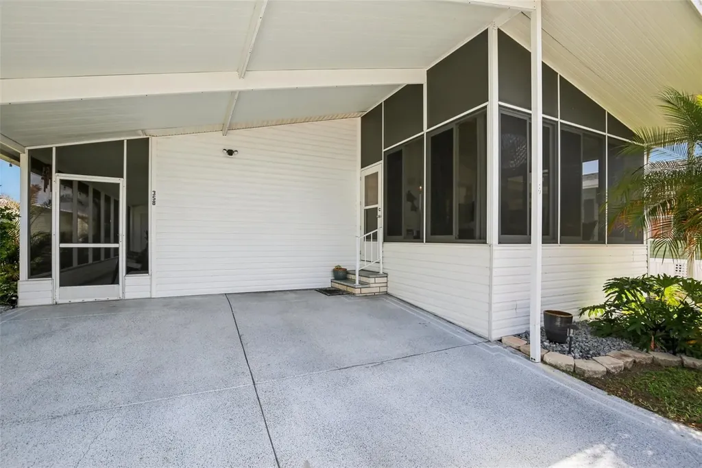 358 Lake Way Oldsmar FL 34677