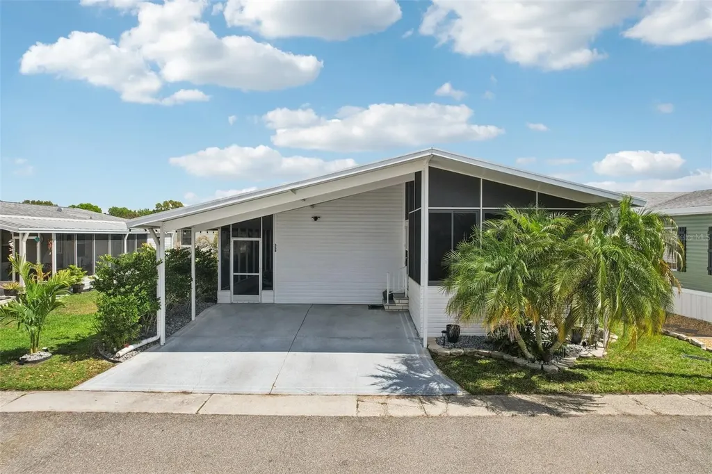 358 Lake Way Oldsmar FL 34677