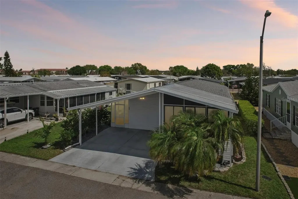 358 Lake Way Oldsmar FL 34677