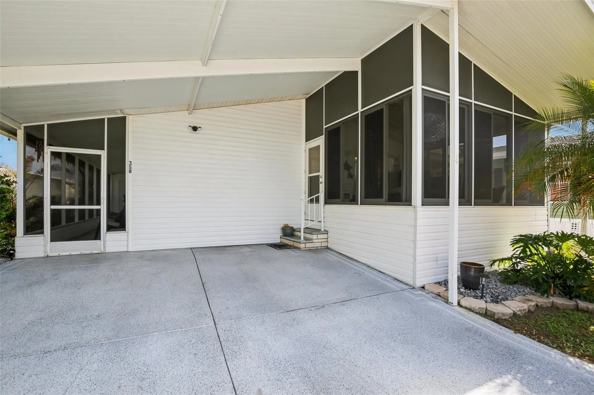 358 Lake Way Oldsmar FL 34677