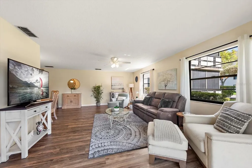 6080 80th Street N St Petersburg FL 33709