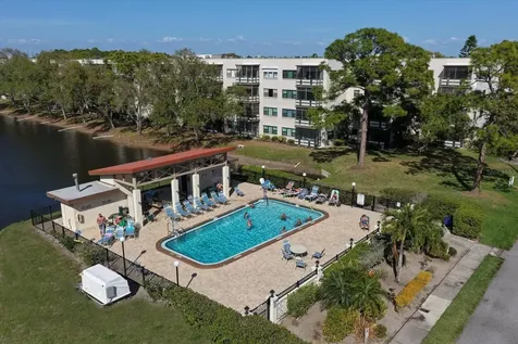 6080 80th Street N St Petersburg FL 33709