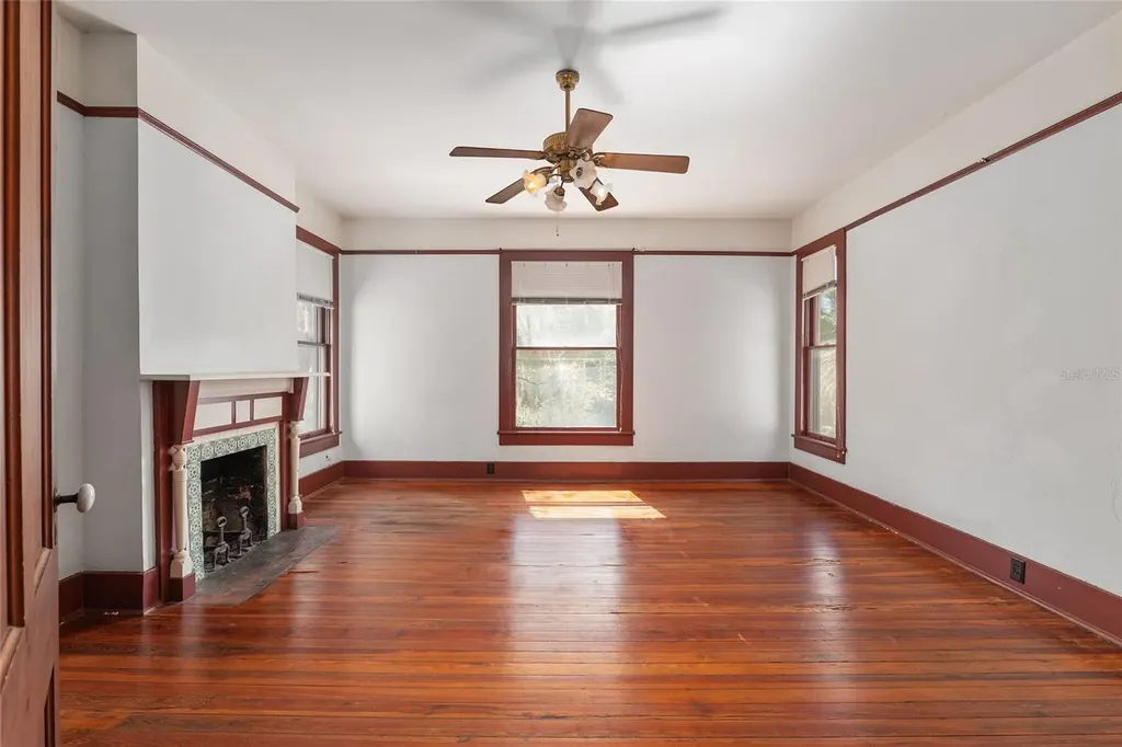 306 NE 3rd Street Gainesville FL 32601