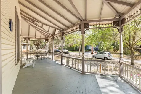 306 NE 3rd Street Gainesville FL 32601