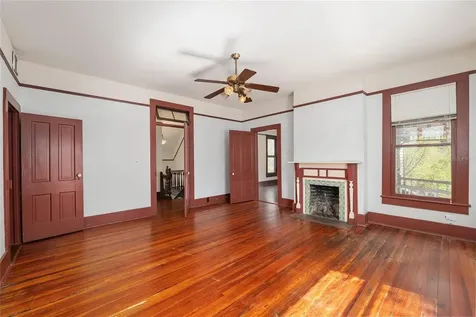 306 NE 3rd Street Gainesville FL 32601