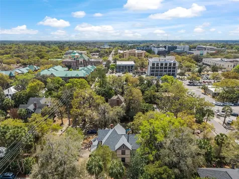 306 NE 3rd Street Gainesville FL 32601