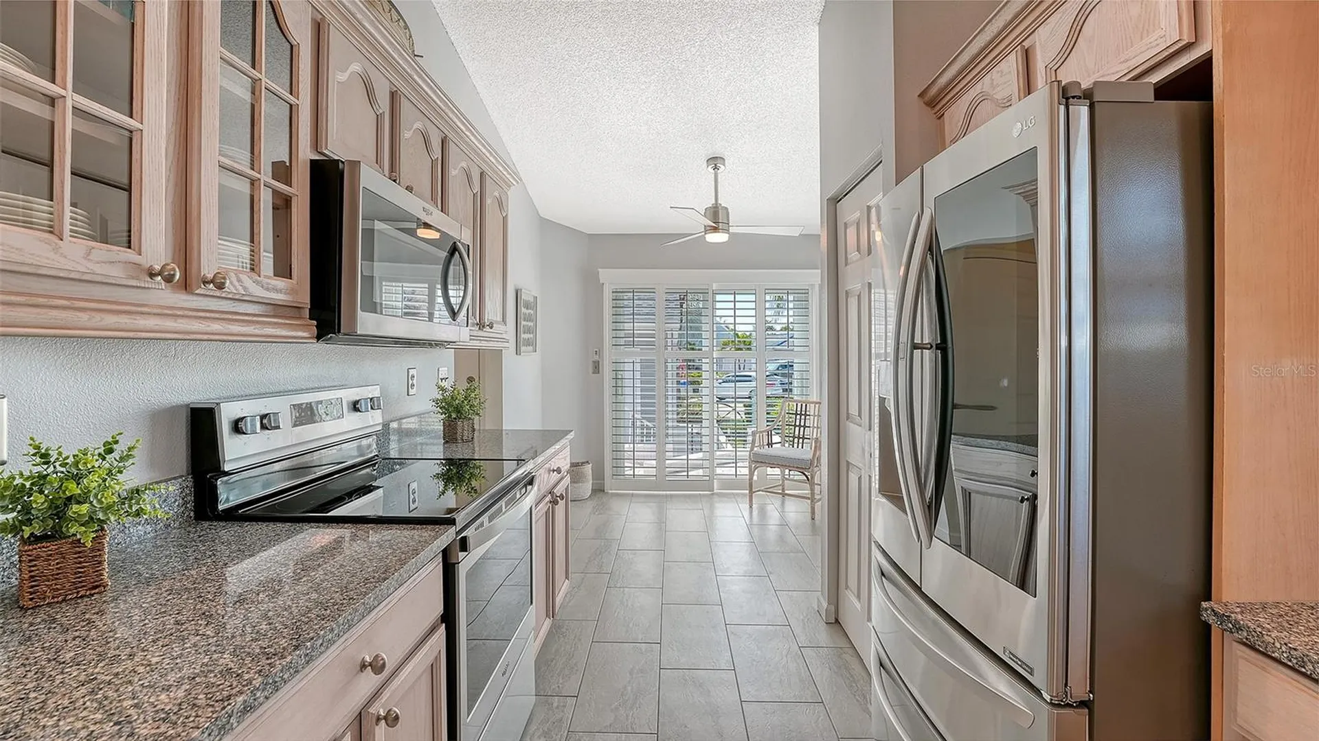 1005 Pelican Court Bradenton FL 34209