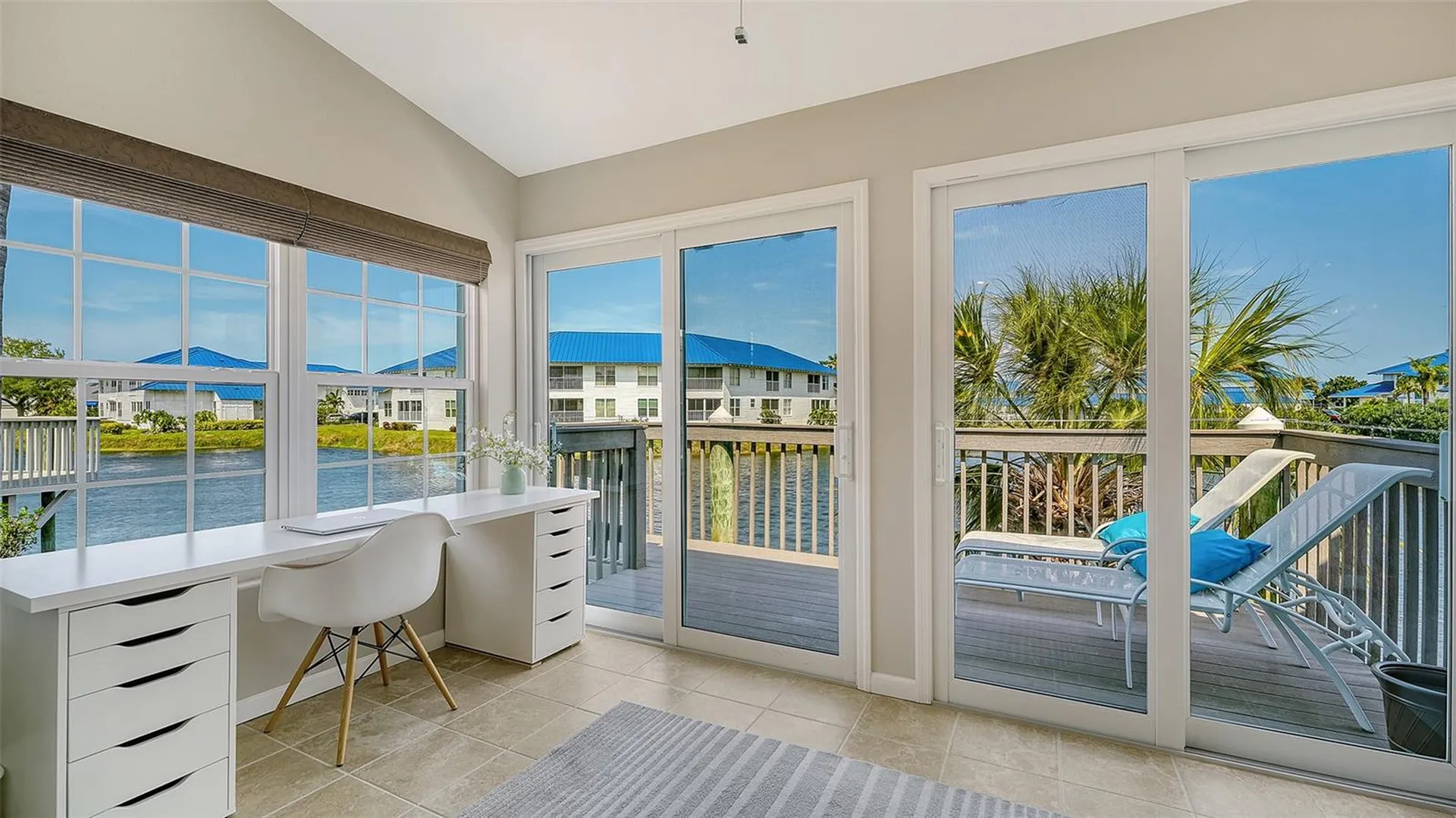 1005 Pelican Court Bradenton FL 34209