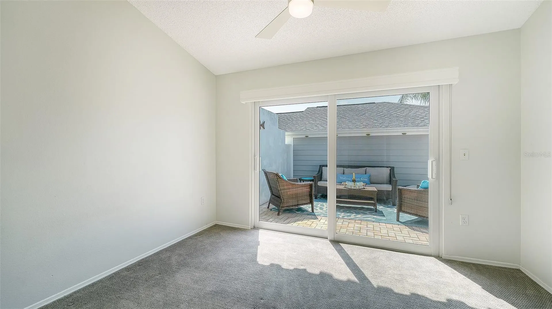 1005 Pelican Court Bradenton FL 34209