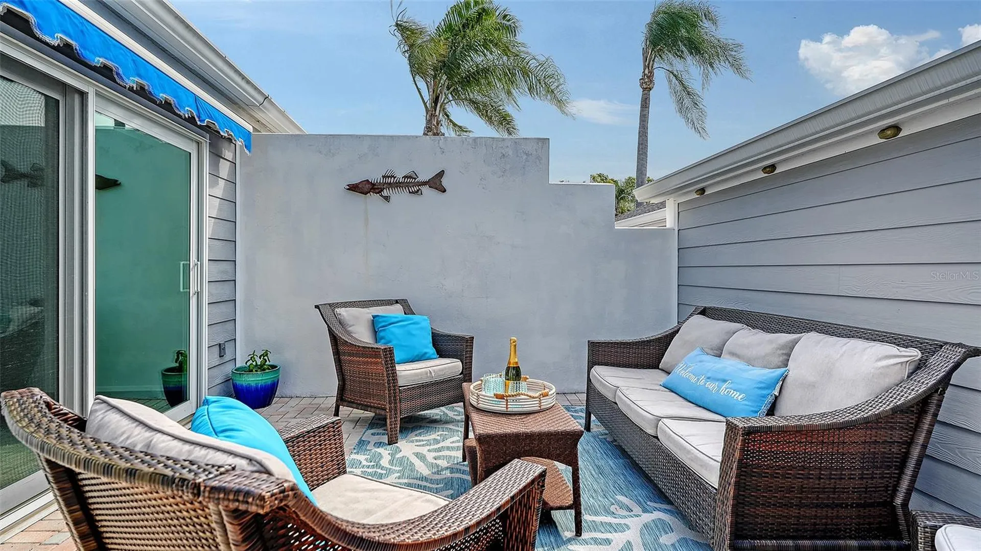 1005 Pelican Court Bradenton FL 34209