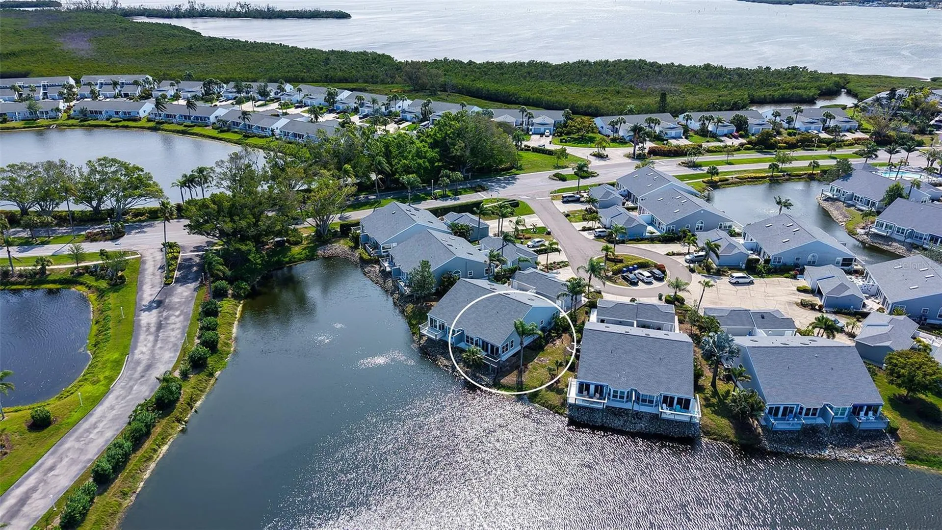 1005 Pelican Court Bradenton FL 34209