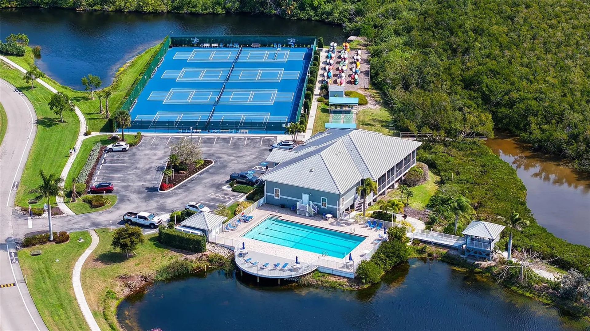 1005 Pelican Court Bradenton FL 34209
