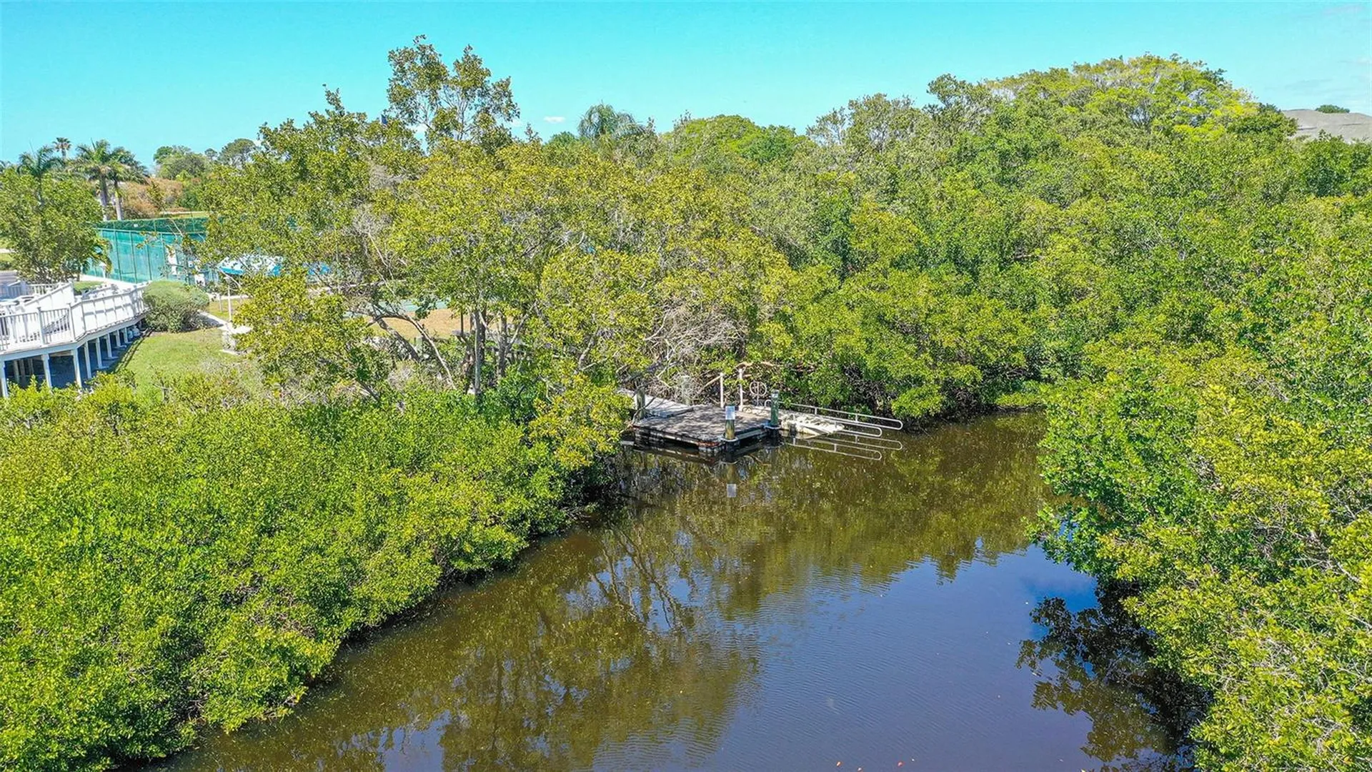 1005 Pelican Court Bradenton FL 34209