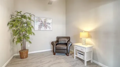 1005 Pelican Court Bradenton FL 34209