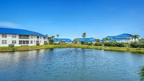 1005 Pelican Court Bradenton FL 34209