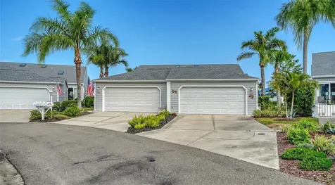 1005 Pelican Court Bradenton FL 34209