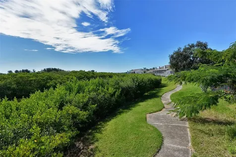 1005 Pelican Court Bradenton FL 34209