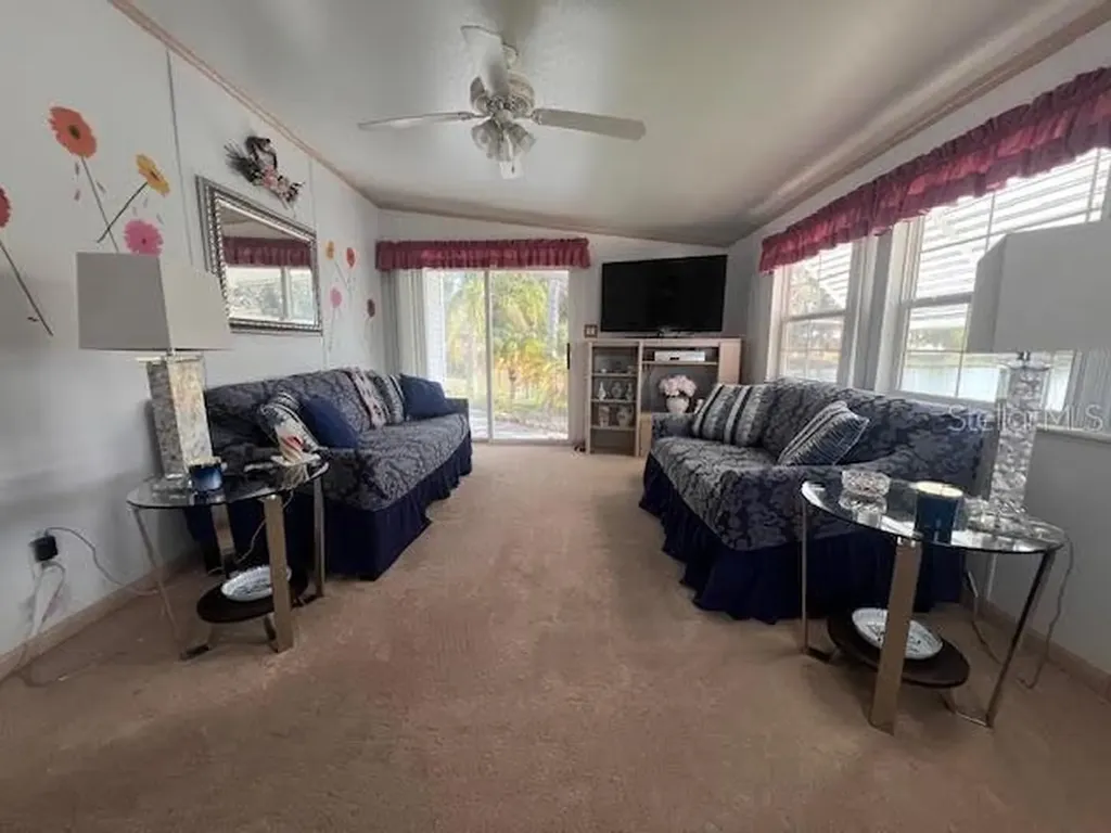 200 Sky Crest Loop Davenport FL 33837