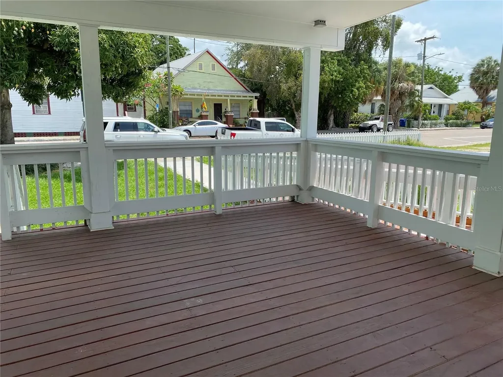 1411 N 17th Street Tampa FL 33605