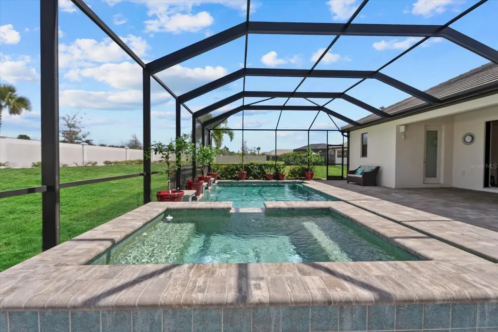 4607 Rainwater Glen Bradenton FL 34211