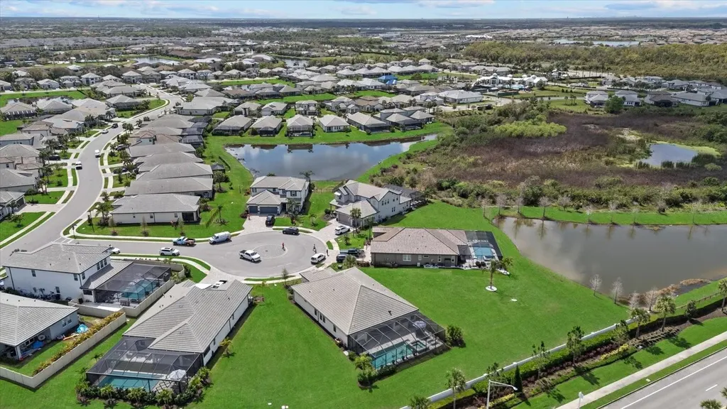 4607 Rainwater Glen Bradenton FL 34211