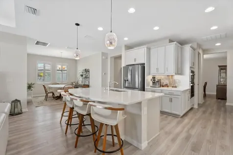4607 Rainwater Glen Bradenton FL 34211